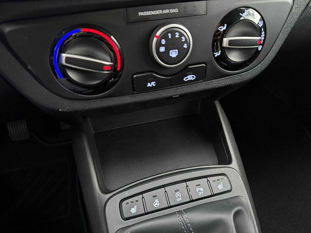 Hyundai - 2022 - i10 - 1.0 comfort 5-zits - jjk-44-x - 39500 km - afbeelding 6 van  21