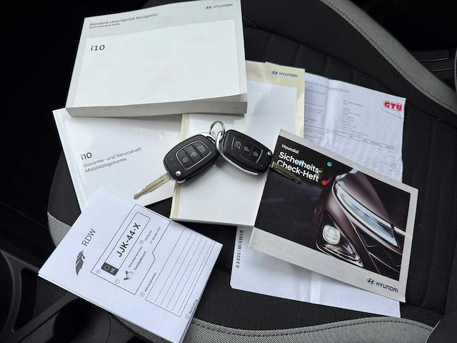 Hyundai - 2022 - i10 - 1.0 comfort 5-zits - jjk-44-x - 39500 km - afbeelding 14 van  21