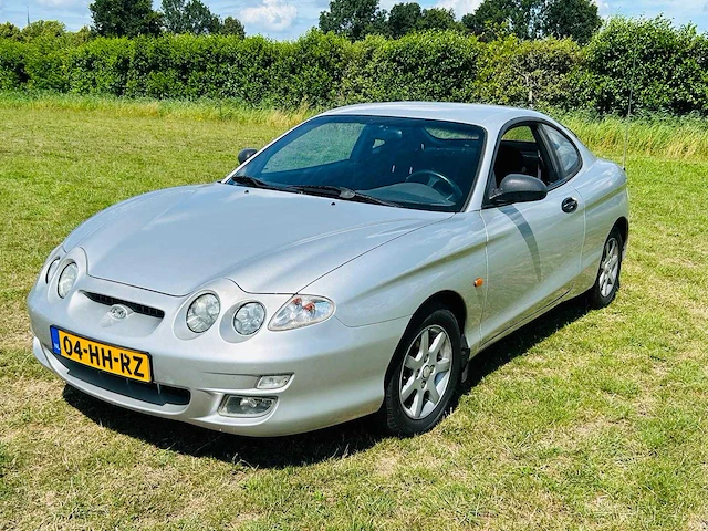 Hyundai - coupe - - oldtimer - afbeelding 7 van  16