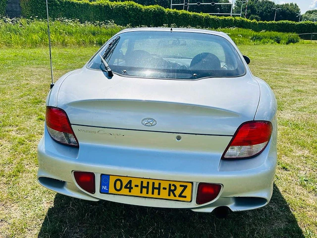 Hyundai - coupe - - oldtimer - afbeelding 9 van  16