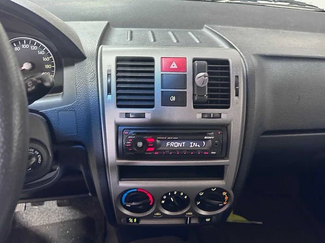 Hyundai - getz - 1.3i active cool - 79-sl-vh - afbeelding 5 van  21
