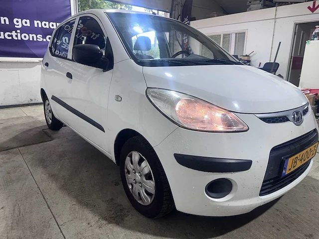 Hyundai - i10 - 1.25i active - car - afbeelding 13 van  16
