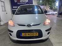 Hyundai - i10 - 1.25i active - car - afbeelding 14 van  16