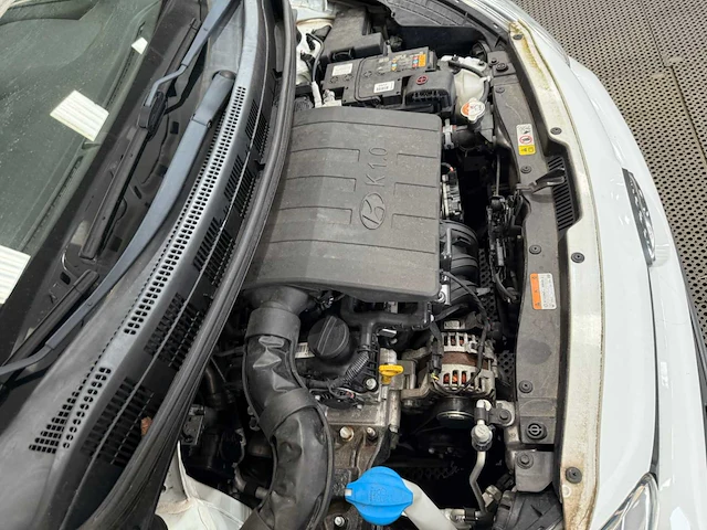 Hyundai - i10 - personenauto - 2018 - afbeelding 8 van  28