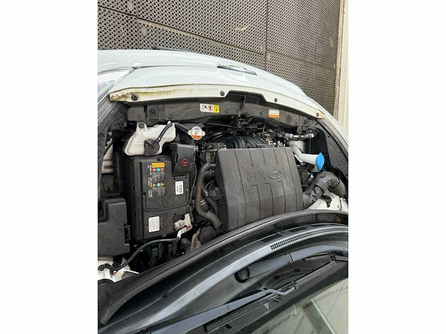 Hyundai - i10 - personenauto - 2018 - afbeelding 9 van  28