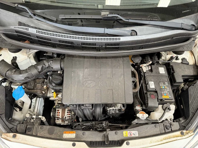 Hyundai - i10 - personenauto - 2018 - afbeelding 10 van  28
