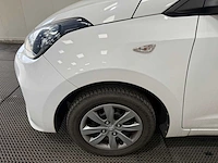 Hyundai - i10 - personenauto - 2018 - afbeelding 19 van  28