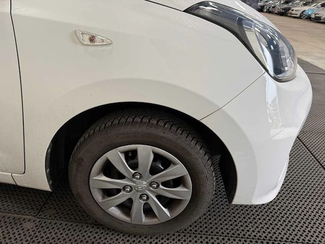 Hyundai - i10 - personenauto - 2018 - afbeelding 20 van  28