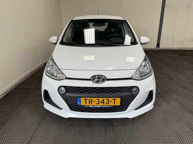 Hyundai - i10 - personenauto - 2018 - afbeelding 27 van  28