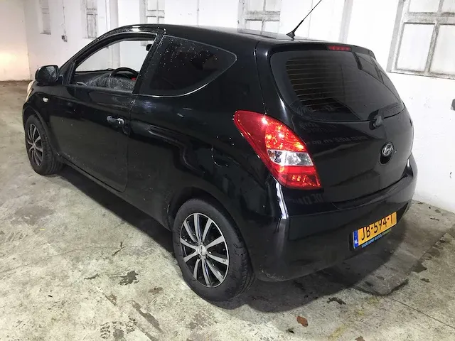 Hyundai - i20 - 1.2i active - jb-594-t - afbeelding 3 van  19
