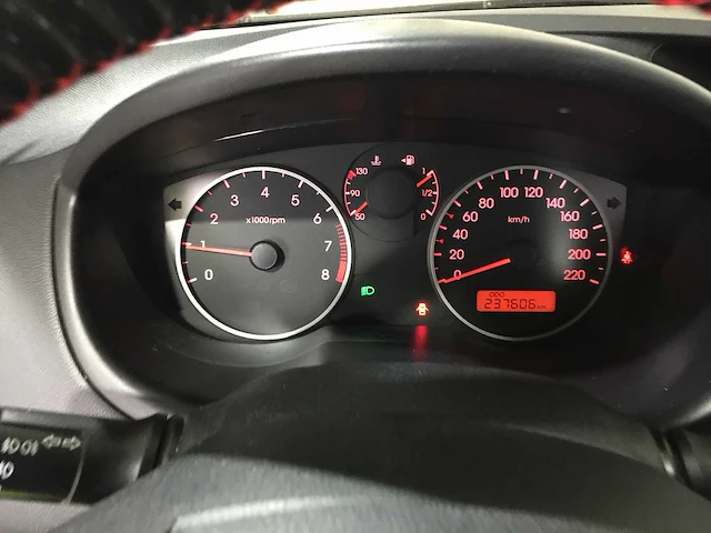Hyundai - i20 - 1.2i dynamic - 21-jpg-6 - afbeelding 3 van  20