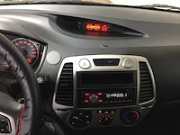 Hyundai - i20 - 1.2i dynamic - 21-jpg-6 - afbeelding 6 van  20