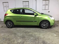 Hyundai - i20 - 1.2i dynamic - 21-jpg-6 - afbeelding 17 van  20