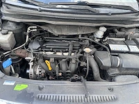 Hyundai - i20 - 1.2i dynamic - 35-jsh-6 - afbeelding 8 van  17