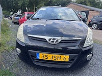 Hyundai - i20 - 1.2i dynamic - 35-jsh-6 - afbeelding 14 van  17