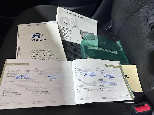 Hyundai - i20 - 1.2i dynamic - 78-xgv-3 - afbeelding 11 van  20