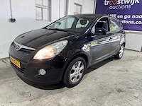Hyundai - i20 - 1.2i dynamic - 78-xgv-3 - afbeelding 1 van  20