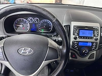 Hyundai - i30 cw - 1.6i dynamic bns - 63-lfd-6 - afbeelding 2 van  22