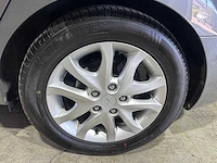 Hyundai - i30 cw - 1.6i dynamic bns - 63-lfd-6 - afbeelding 11 van  22