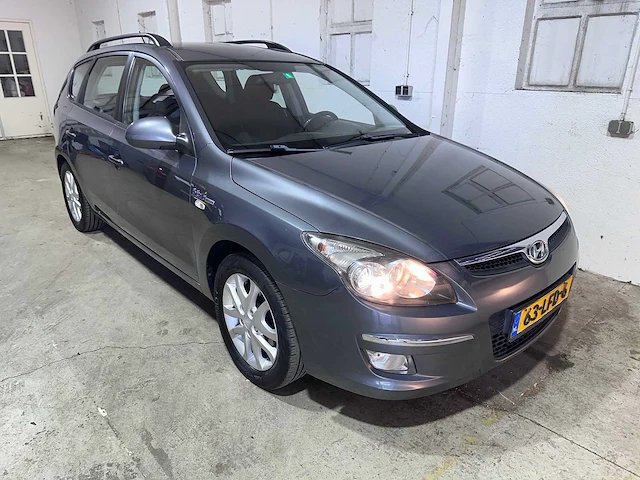 Hyundai - i30 cw - 1.6i dynamic bns - 63-lfd-6 - afbeelding 20 van  22
