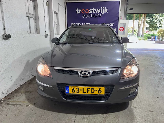Hyundai - i30 cw - 1.6i dynamic bns - 63-lfd-6 - afbeelding 21 van  22