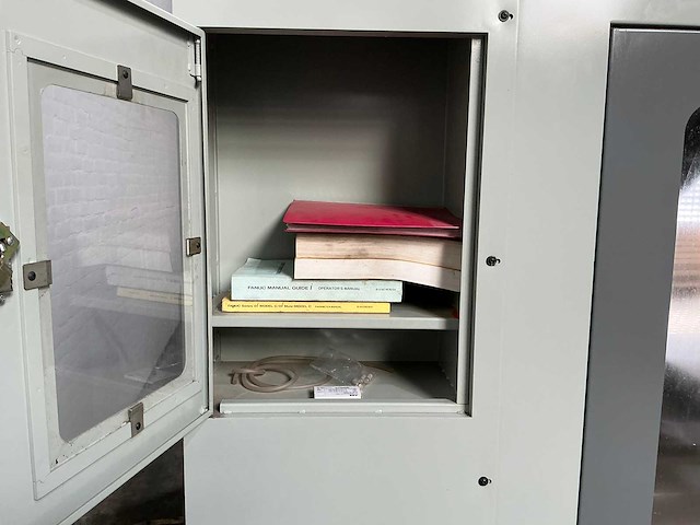 Hyundai - kia hk-v1000 - cnc milling machine - 2006 - afbeelding 6 van  24