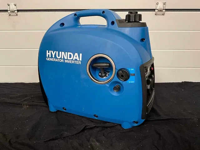 Hyundai 55011 noodstroomaggregaat - afbeelding 1 van  6