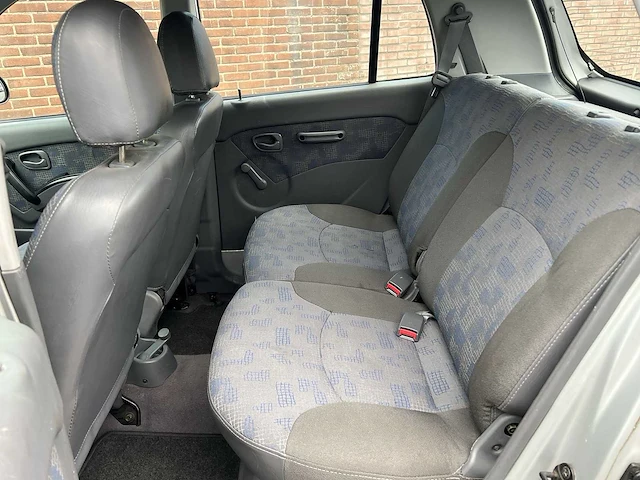 Hyundai atos 1.1i active 2005 | 29-rs-fv - afbeelding 17 van  27