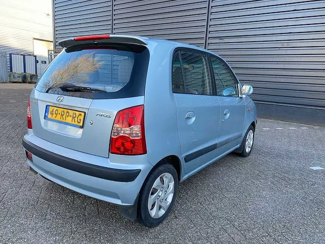 Hyundai atos 1.1i dynamic cool, 49-rp-rg - afbeelding 9 van  16