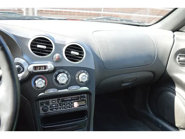 Hyundai coupé 1.6i | 2000 | nl registratie | 15.064km | - afbeelding 41 van  52