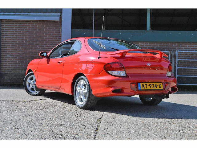 Hyundai coupé 1.6i | 2000 | nl registratie | 15.064km | - afbeelding 4 van  52