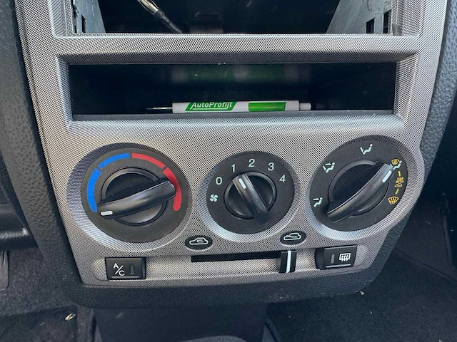 Hyundai getz 1.3i active airco cool 77-sh-vd - afbeelding 9 van  20