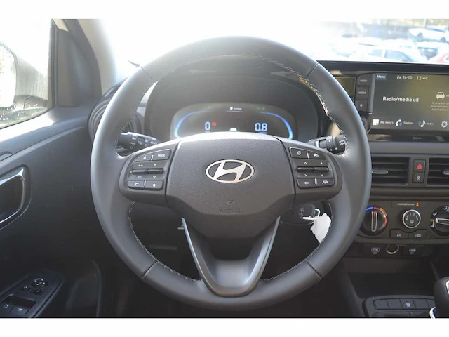 Hyundai i10 1.0 comfort - personenauto - afbeelding 3 van  25