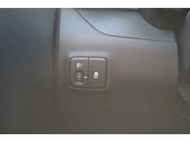 Hyundai i10 1.0 comfort - personenauto - afbeelding 15 van  25
