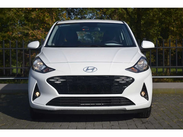 Hyundai i10 1.0 comfort - personenauto - afbeelding 21 van  25