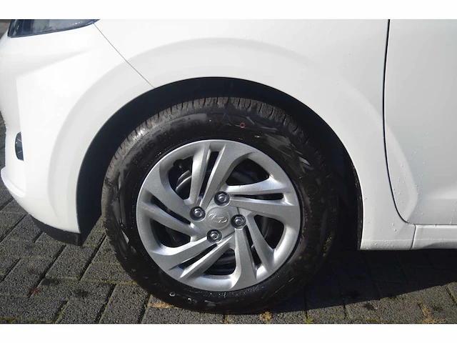 Hyundai i10 1.0 comfort - personenauto - afbeelding 24 van  25