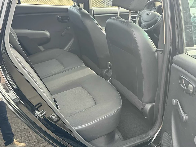 Hyundai i10 1.0 i-drive 2013 | 22-zrb-1 - afbeelding 12 van  12