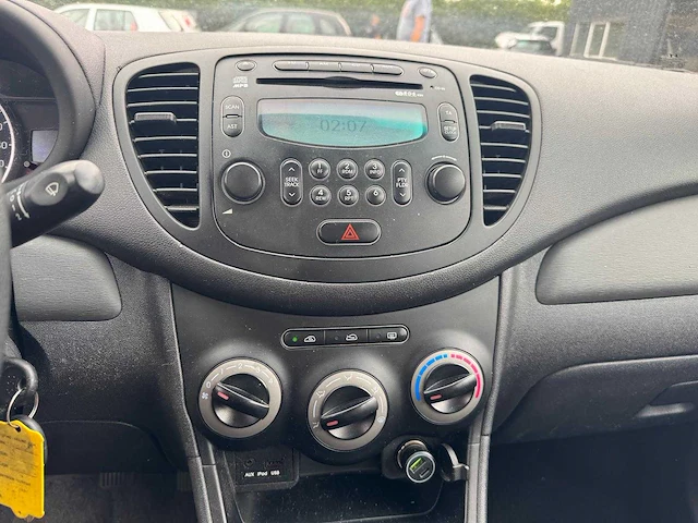Hyundai i10 1.0 pure 53-zph-4 - afbeelding 10 van  11