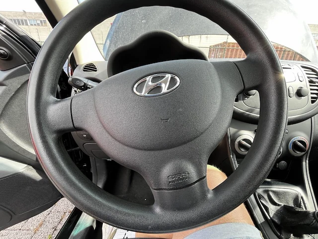 Hyundai i10 1.0i comfort bluedrive 69,2013 - afbeelding 5 van  35
