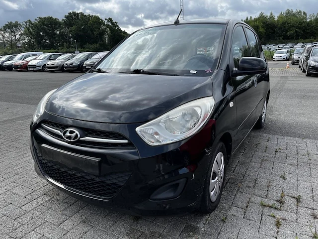 Hyundai i10 1.0i comfort bluedrive 69,2013 - afbeelding 1 van  35