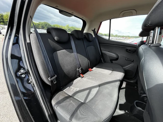 Hyundai i10 1.0i comfort bluedrive 69,2013 - afbeelding 15 van  35