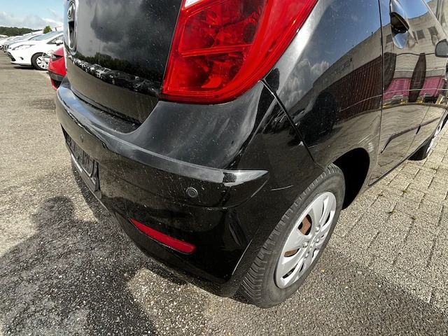 Hyundai i10 1.0i comfort bluedrive 69,2013 - afbeelding 26 van  35