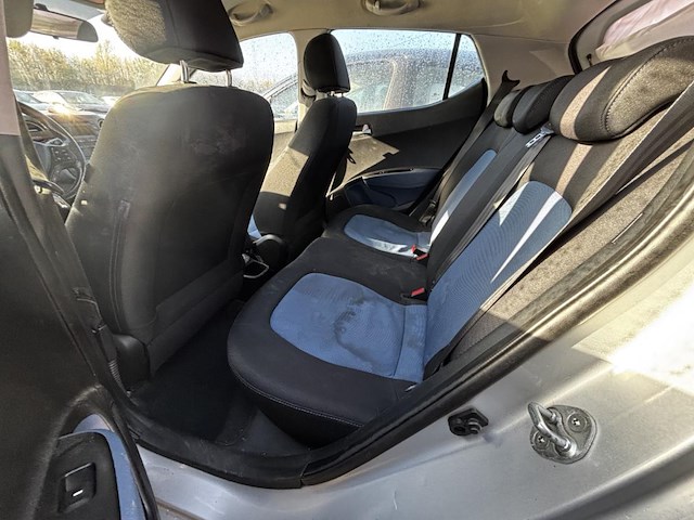 Hyundai i10 1.0i comfort bluedrive,2014 - afbeelding 11 van  33