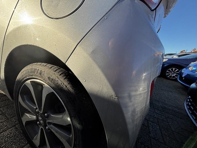 Hyundai i10 1.0i comfort bluedrive,2014 - afbeelding 27 van  33