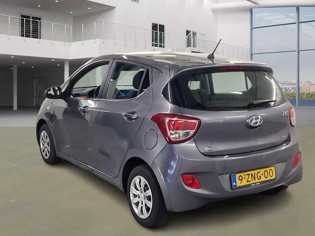 Hyundai i10 1.0i go; 9-zng-00 - afbeelding 12 van  17