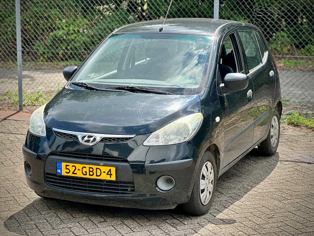 Hyundai i10 1.1 active cool, 52-gbd-4 - afbeelding 1 van  15