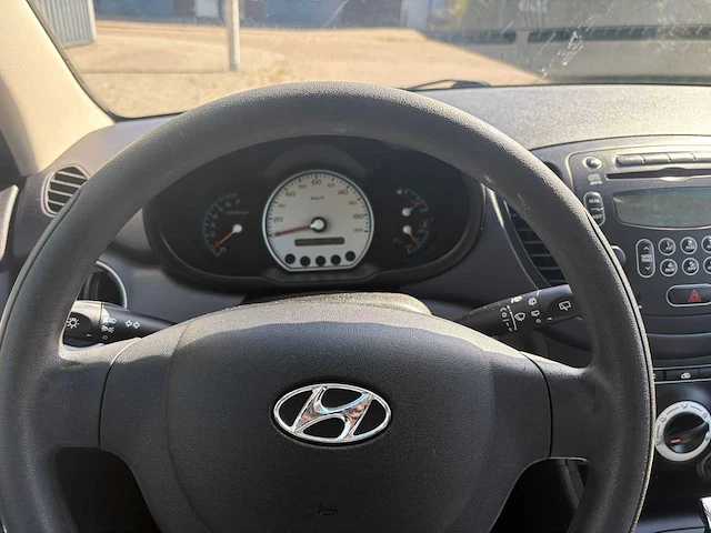 Hyundai i10 1.1 dynamic cool automaat, 17-gsp-5 - afbeelding 16 van  26