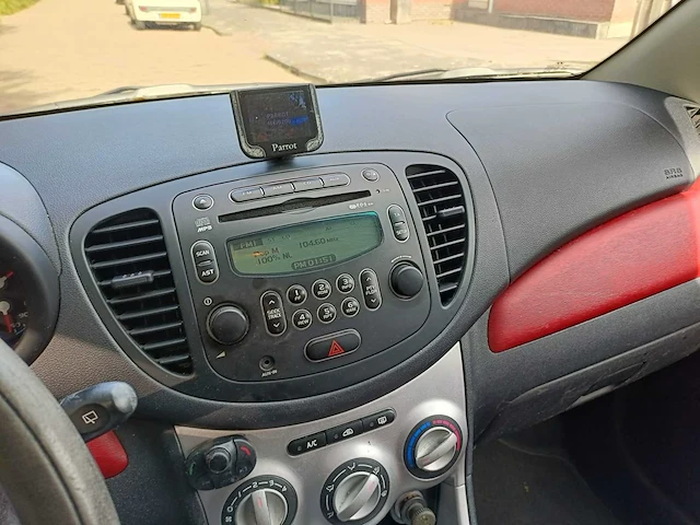 Hyundai i10 1.1 i-catcher , 86-gts-5 - afbeelding 3 van  19