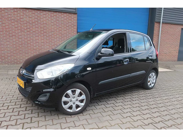 Hyundai i10 1.2 i-drive, 46-rlp-8 - afbeelding 1 van  15