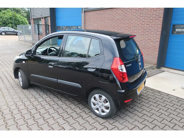 Hyundai i10 1.2 i-drive, 46-rlp-8 - afbeelding 9 van  15